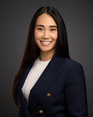 1_Professional-Headshot-3