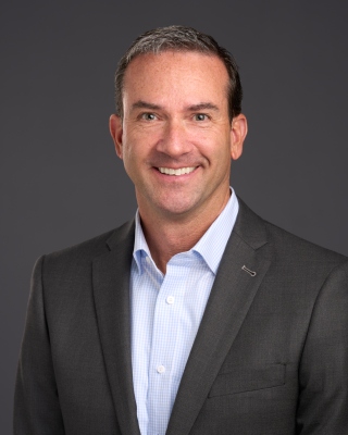 1_Professional-Headshot-6
