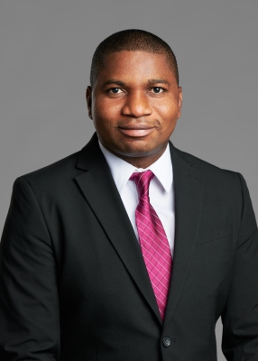 Professional-Headshot-11